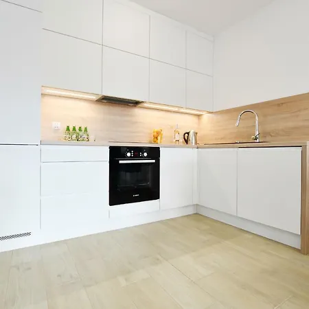 Apartament Szafran Z Miejscem Postojowym Apartamento *
